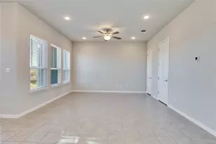 1015 Vista View Dr, Georgetown, TX 78626 - Photo 11