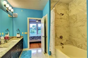 1900 Barton Springs Rd, Austin, TX 78704 - Photo 15
