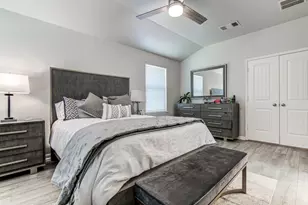 8528 Inca Dove Drive, Austin, TX 78729 - Photo 11