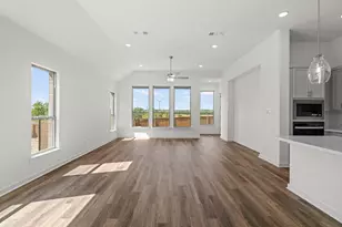 401 Raleigh Dr, Georgetown, TX 78633 - Photo 15