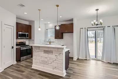 6820 Blue Dawn Trail #104, Austin, TX 78744 - Photo 3