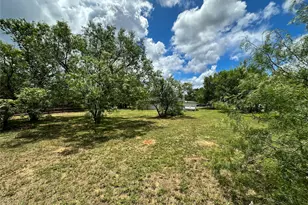 138 San Jacinto St, Bastrop, TX 78602 - Photo 25