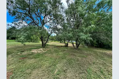 138 San Jacinto Street, Bastrop, TX 78602 - Photo 27