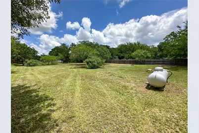 138 San Jacinto Street, Bastrop, TX 78602 - Photo 21