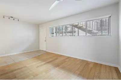 2404 Longview Street #105, Austin, TX 78705 - Photo 5