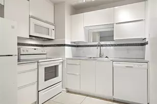 2404 Longview St, Austin, TX 78705 - Photo 13