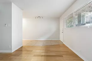 2404 Longview St, Austin, TX 78705 - Photo 9