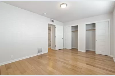 2404 Longview Street #105, Austin, TX 78705 - Photo 15