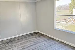 954 Phillip Ln, Liberty Hill, TX 78642 - Photo 9