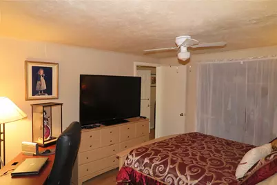 1310 S Pine Street, Georgetown, TX 78626 - Photo 13