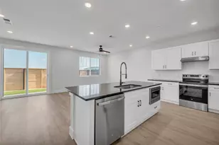 9317 Curious Squirrel St, Austin, TX 78744 - Photo 5