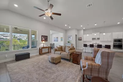 270 Baldovino Skyway, Lakeway, TX 78738 - Photo 11