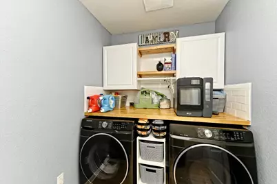 112 Groves Lane, Hutto, TX 78634 - Photo 25