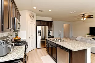 112 Groves Ln, Hutto, TX 78634 - Photo 9