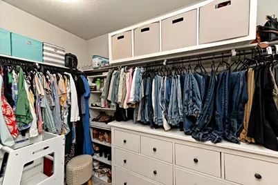 112 Groves Lane, Hutto, TX 78634 - Photo 21