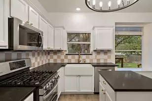 3928 Tapado Canyon Trail, Round Rock, TX 78681 - Photo 19