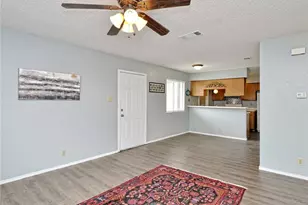 5809 Spring Meadow Rd, Austin, TX 78744 - Photo 5