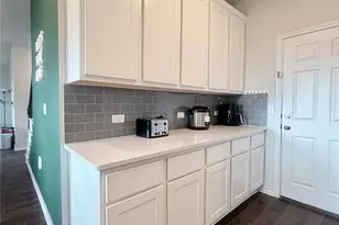 11801 Clayton Creek Ave, Austin, TX 78725 - Photo 9