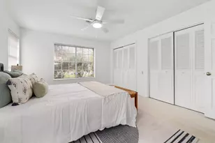 8911 Little Walnut Pkwy, Austin, TX 78758 - Photo 15