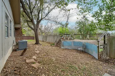 8911 Little Walnut Parkway, Austin, TX 78758 - Photo 21