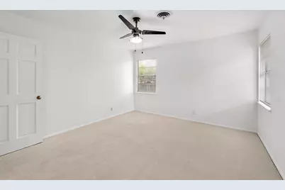 8911 Little Walnut Parkway, Austin, TX 78758 - Photo 17