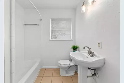 8911 Little Walnut Parkway, Austin, TX 78758 - Photo 19