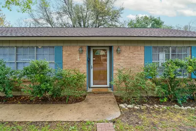8911 Little Walnut Parkway, Austin, TX 78758 - Photo 23