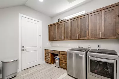 2113 Glendale Place, Austin, TX 78704 - Photo 35