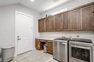2113 Glendale Pl, Austin, TX 78704 - Photo 35