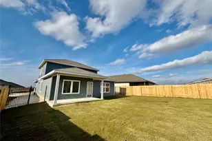 4917 Stockton Ln, Del Valle, TX 78617 - Photo 5