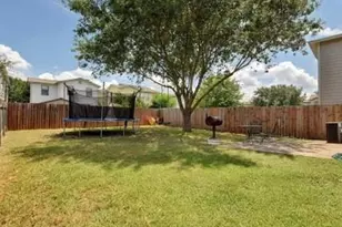 13604 Coomes Dr, Del Valle, TX 78617 - Photo 19