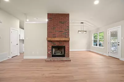 8802 Ampezo Trail, Austin, TX 78749 - Photo 13