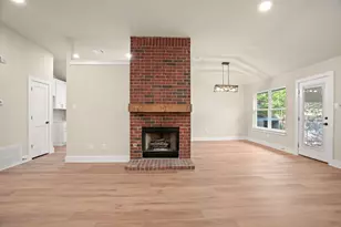 8802 Ampezo Trail, Austin, TX 78749 - Photo 13