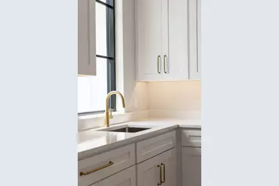 172 Crooked Creek Court, Johnson City, TX 78636 - Photo 13