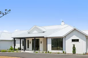 172 Crooked Creek Ct, Johnson City, TX 78636 - Photo 3