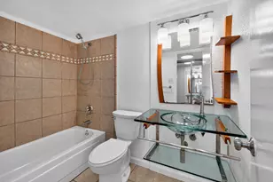 1800 Lavaca St, Austin, TX 78701 - Photo 19