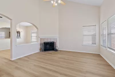 11606 Hereford Street, Manor, TX 78653 - Photo 5