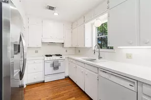 730 Sarah Jo St, La Grange, TX 78945 - Photo 11