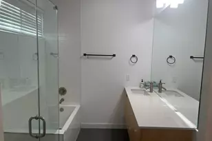 1105 Altum St, Austin, TX 78721 - Photo 9