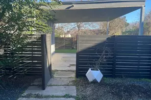 1105 Altum St, Austin, TX 78721 - Photo 17