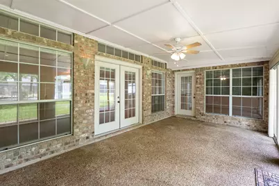1906 Meadow Ridge Drive, Taylor, TX 76574 - Photo 17