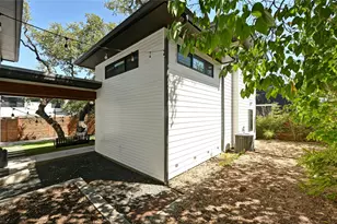 407 S Park Dr, Austin, TX 78704 - Photo 25