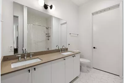 800 Embassy Drive #413, Austin, TX 78702 - Photo 13