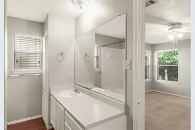 8311 Treehouse Lane, Austin, TX 78749 - Photo 9