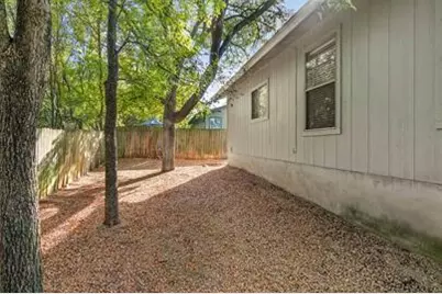 8311 Treehouse Lane, Austin, TX 78749 - Photo 23