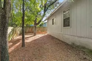 8311 Treehouse Ln, Austin, TX 78749 - Photo 23