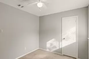 8311 Treehouse Ln, Austin, TX 78749 - Photo 15