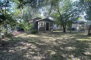 3208 E 16th St, Austin, TX 78721 - Photo 5