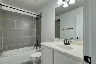 11233 Avery Station Loop, Austin, TX 78717 - Photo 9