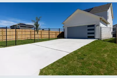9812 Petrichor Boulevard, Manor, TX 78653 - Photo 37